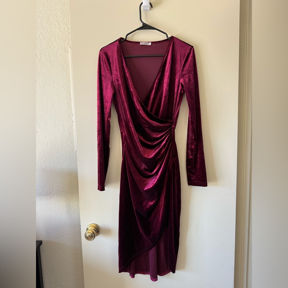 Red Velvet Long Sleeve Dress